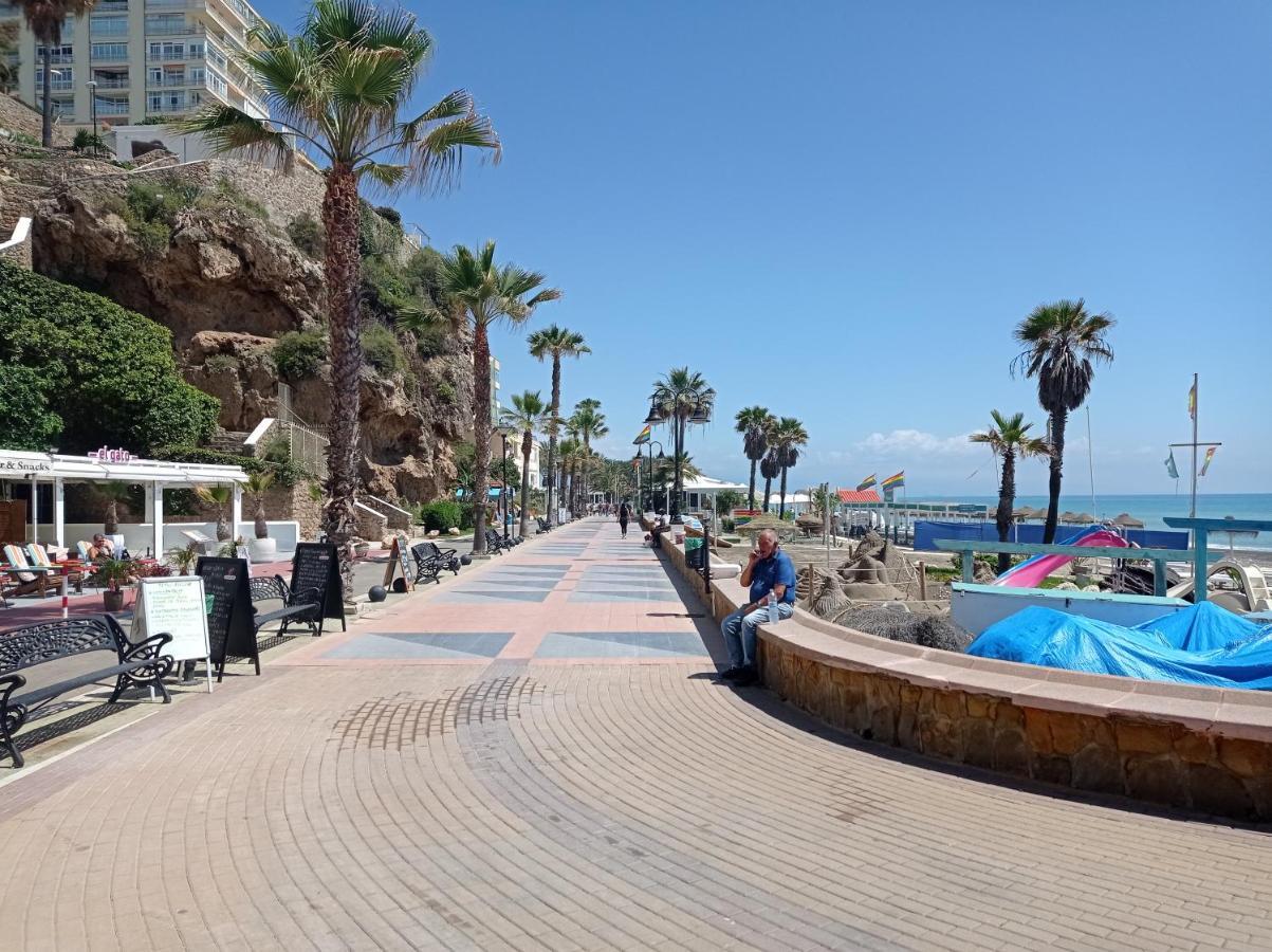 Turisstiko La Roca Chica 2 Torremolinos Exterior photo